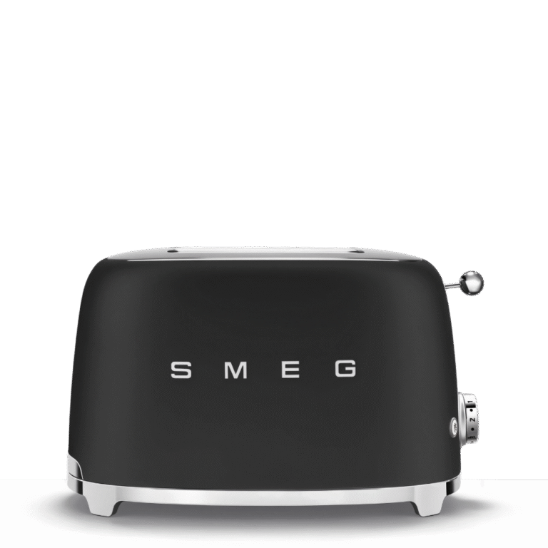 محمصة خبز سميغ TSF01BLMEU شريحتان بقوة 950 وات ولون أسود أنيق، تصميم ريترو خمسينيات، تحميص متساوٍ، تحكم سهل، مثالية للإفطار اليومي
